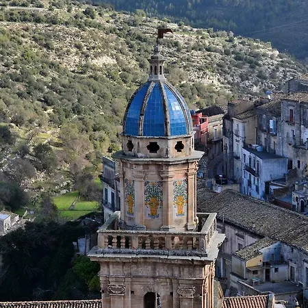 Iblachiara בית נופש רגוזה