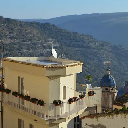 Iblachiara בית נופש רגוזה